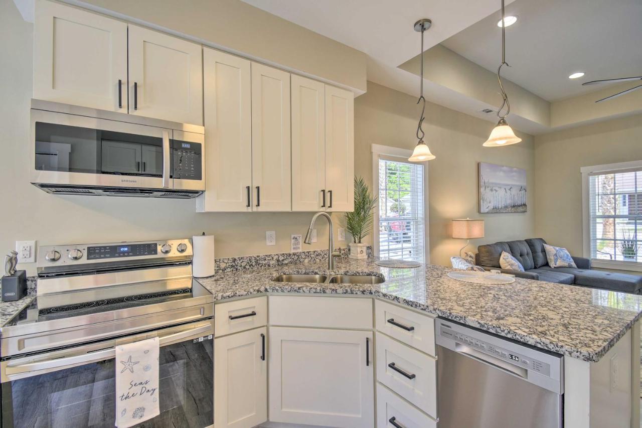 Ocean Isle Beach Home With Shared Lanai And Grill Eksteriør billede