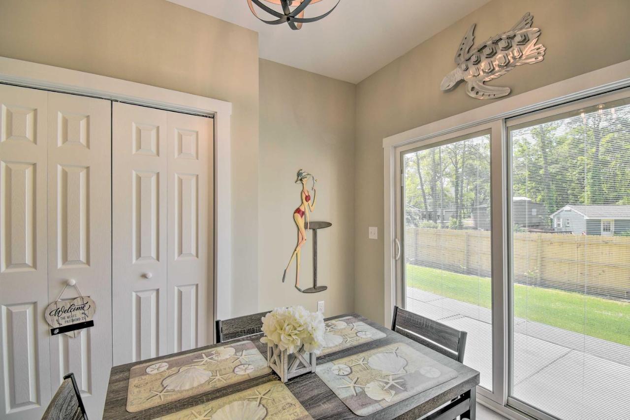 Ocean Isle Beach Home With Shared Lanai And Grill Eksteriør billede